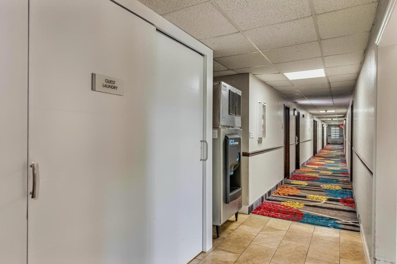 Days Inn By Wyndham Savannah Gateway I-95 Georgetown Exterior foto
