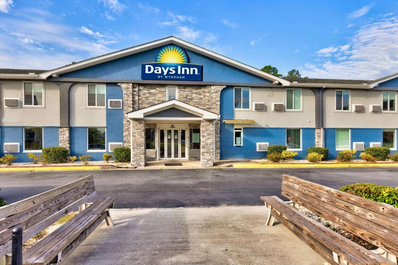 Days Inn By Wyndham Savannah Gateway I-95 Georgetown Exterior foto
